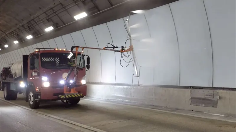 Florida Maintenance touchless washing system cleaning the PortMiami Tunnel